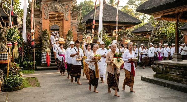 NGEPEL TARU di Merajan Ageng Puri Gede Belayu: Apa, Kenapa, dan Hubungannya dengan Pela