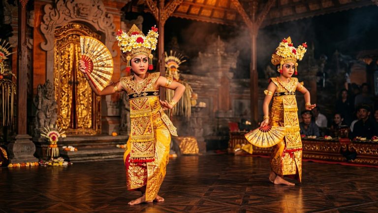 Pesona Tari Legong: Keanggunan Gerak Klasik yang Memikat Dunia